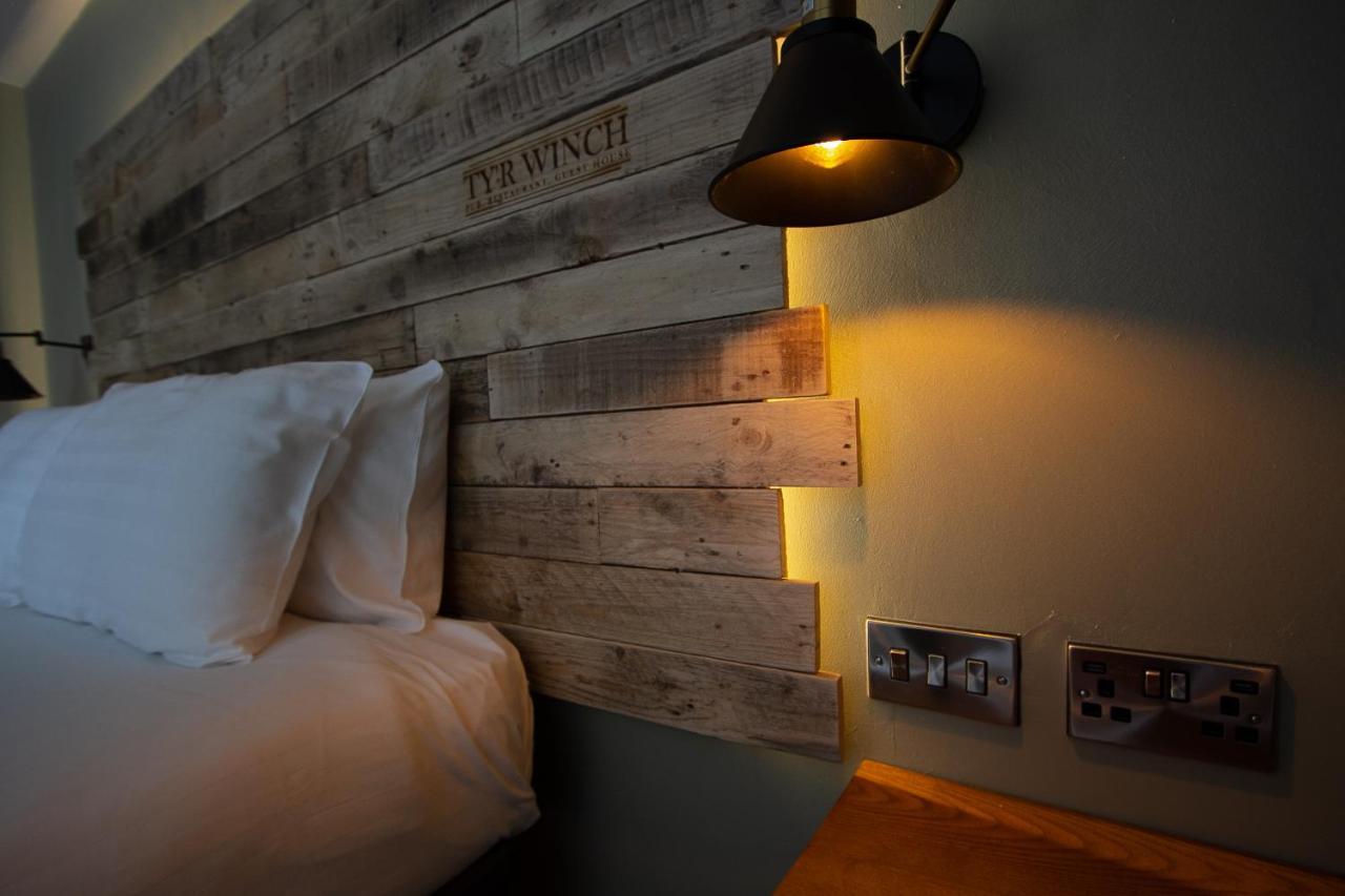 Tyr Winch Hotel Cardiff Eksteriør billede